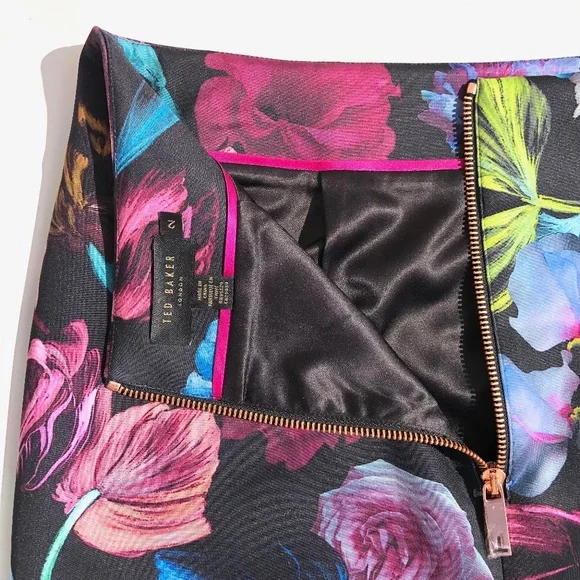 TED BAKER London Dabah Pencil skirt women size 2 US Small 4-6 Dark Floral Print - Picture 6 of 16